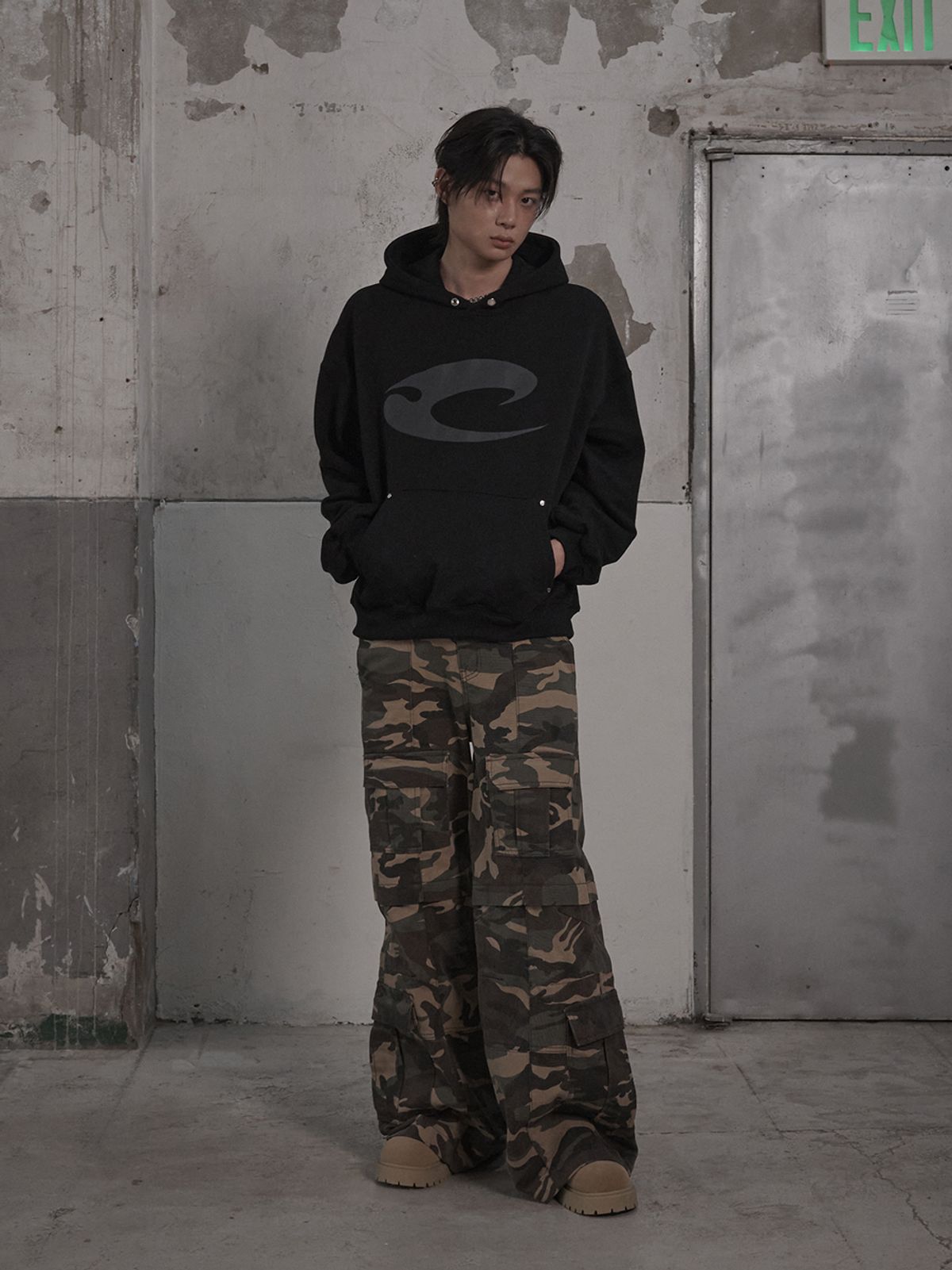 르렌느(LERENNE) Logo Printing Hoodie - Black
