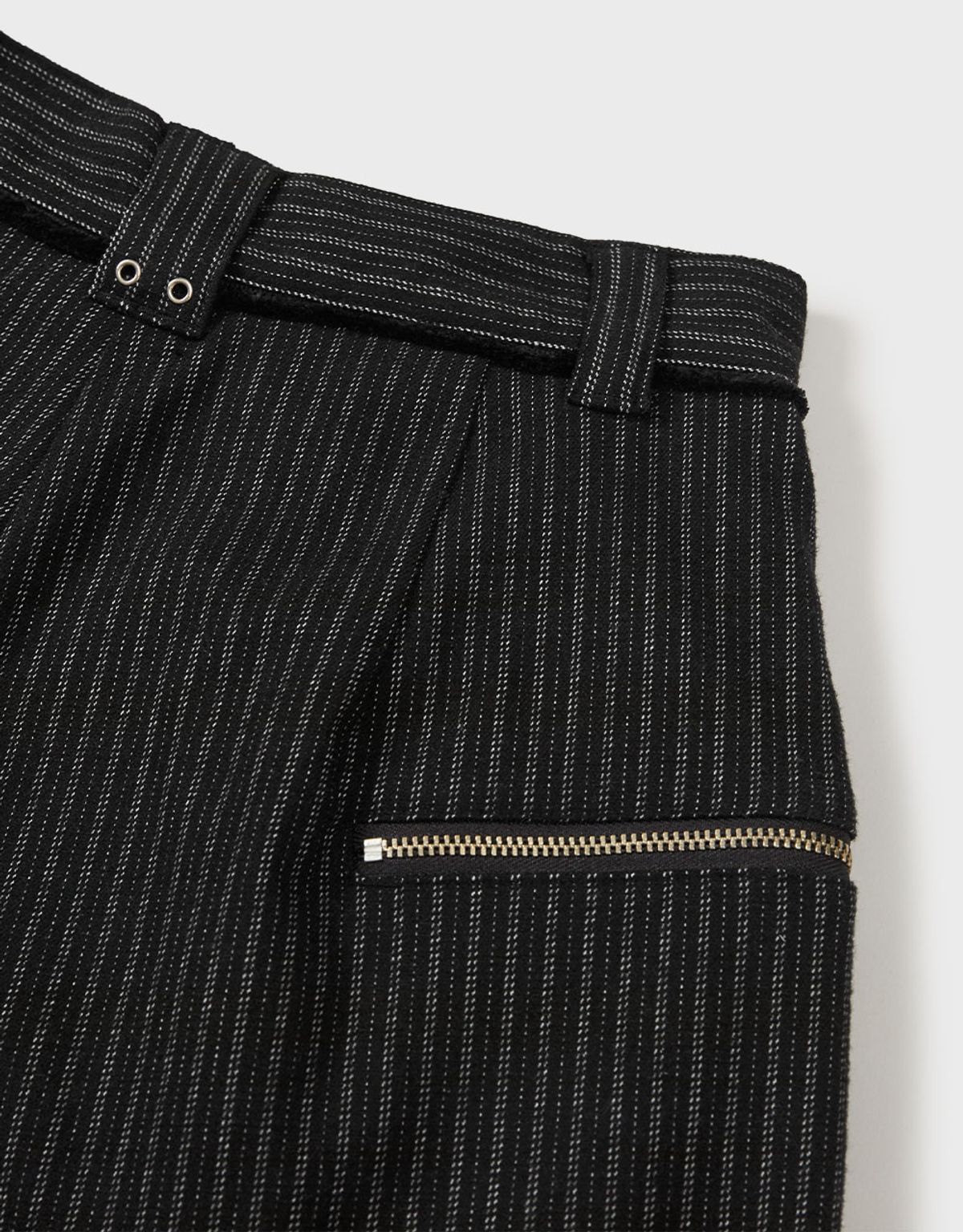 엠엠더블유(MMW) [MMW] TWO TUCK STRIPE PANTS (BLACK)
