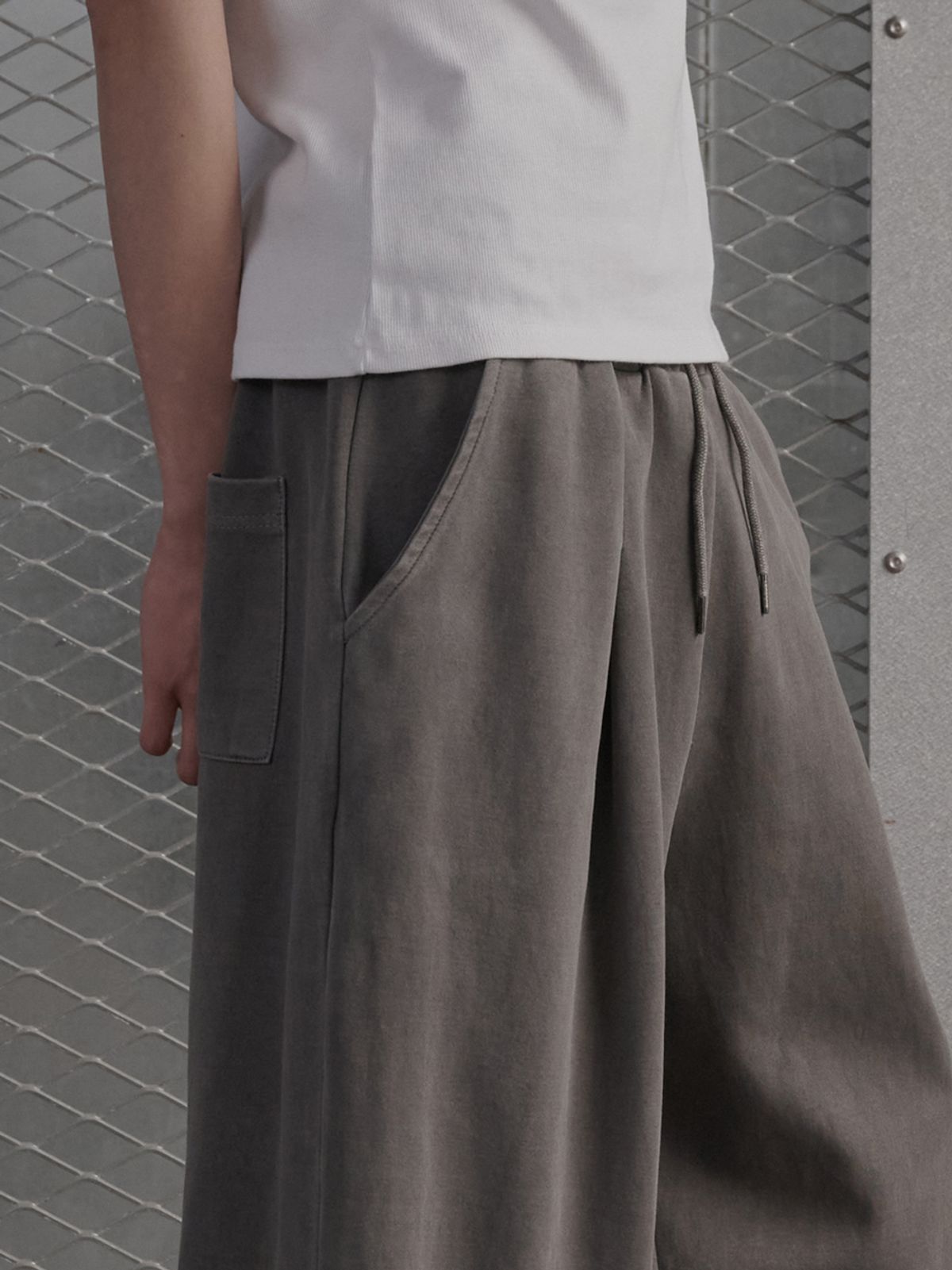 르렌느(LERENNE) Pigment Sweat Pants - Grey