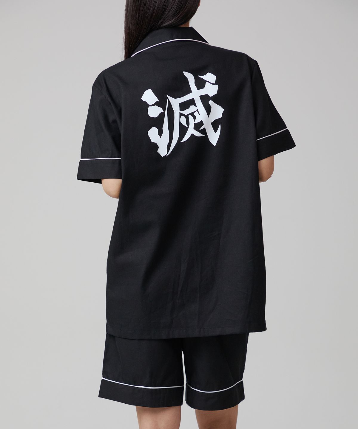 댄꼼마(DANCOMMA) 귀멸의 칼날 귀살대 반팔 잠옷 세트