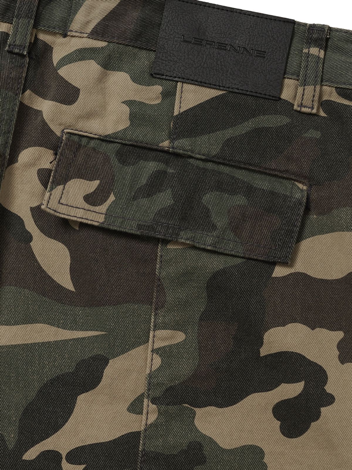 르렌느(LERENNE) Multi Pocket Cargo Flare Camo Pants - Camo