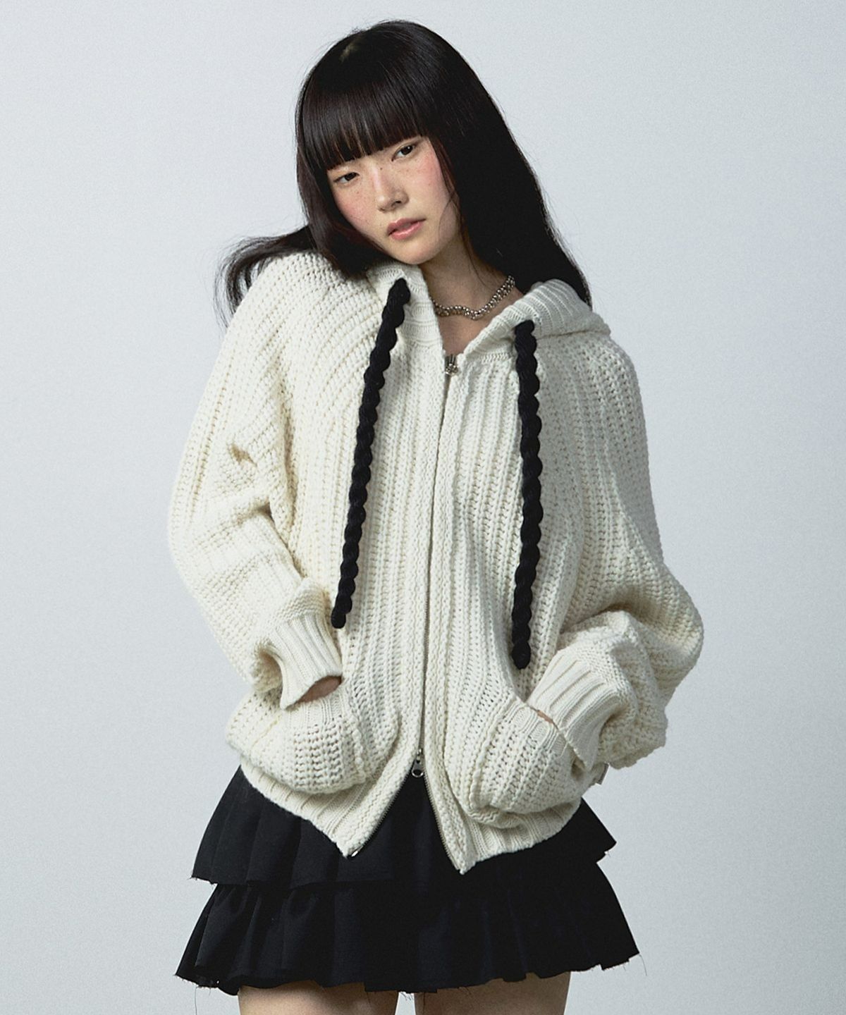 유희(YOUHEE) ROPE HOOD ZIP-UP KNIT IVORY
