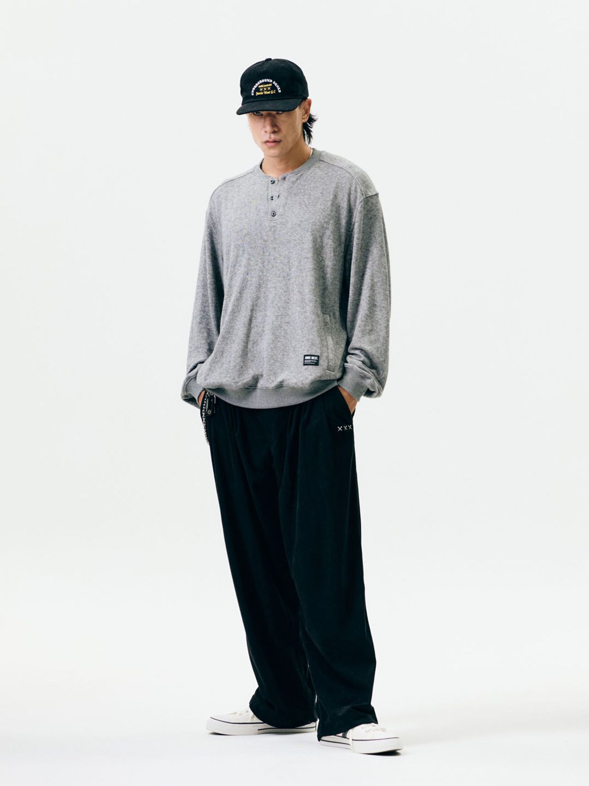 제이미웨스트(JAMIE WEST) 코듀로이 트러커 볼캡 (블랙)