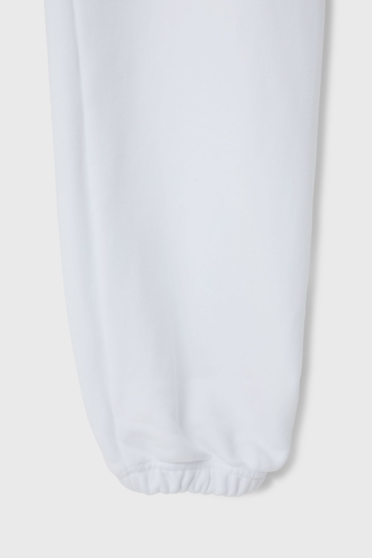 벌스데이수트(BIRTHDAYSUIT) [BDS X TGC] THE GRATEFUL CAMP SWEAT PANTS (WHITE)