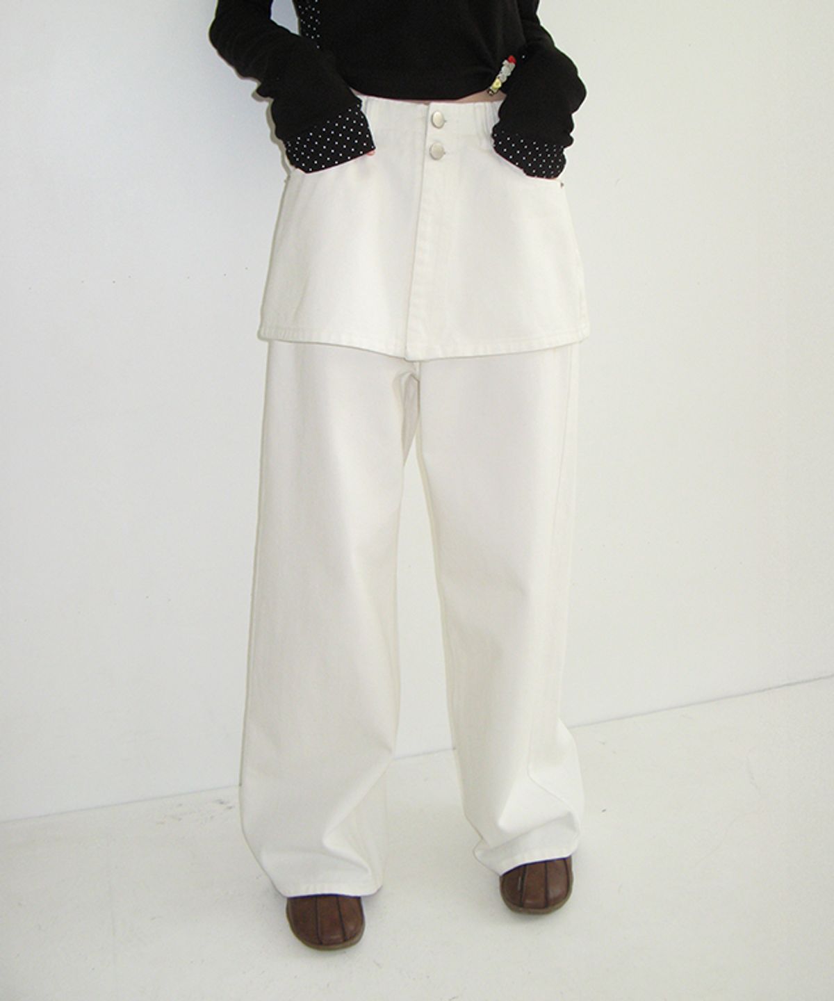 론론(RONRON) HEART POCKET DENIM SKIRT LAYERED PANTS WHITE