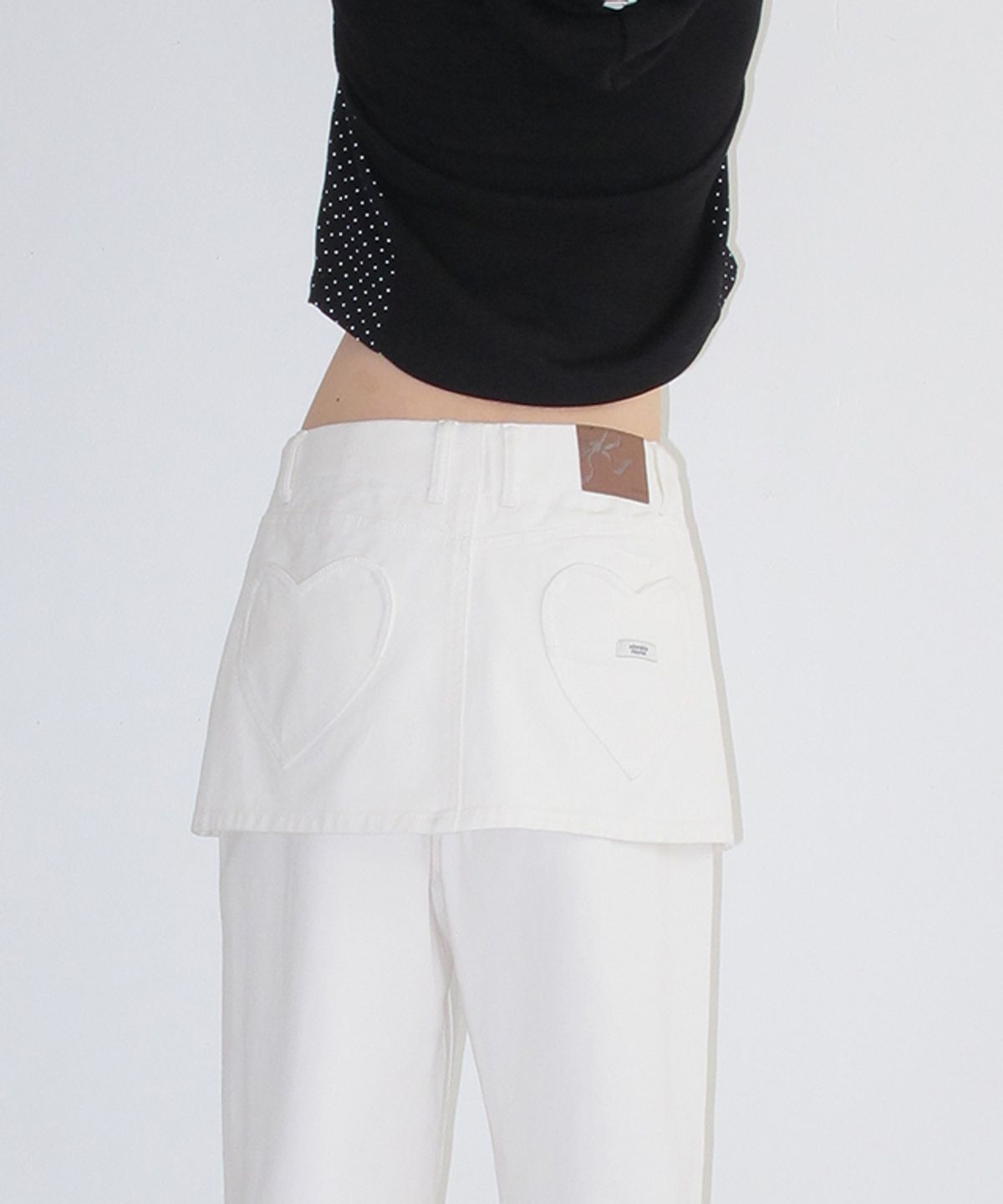 론론(RONRON) HEART POCKET DENIM SKIRT LAYERED PANTS WHITE