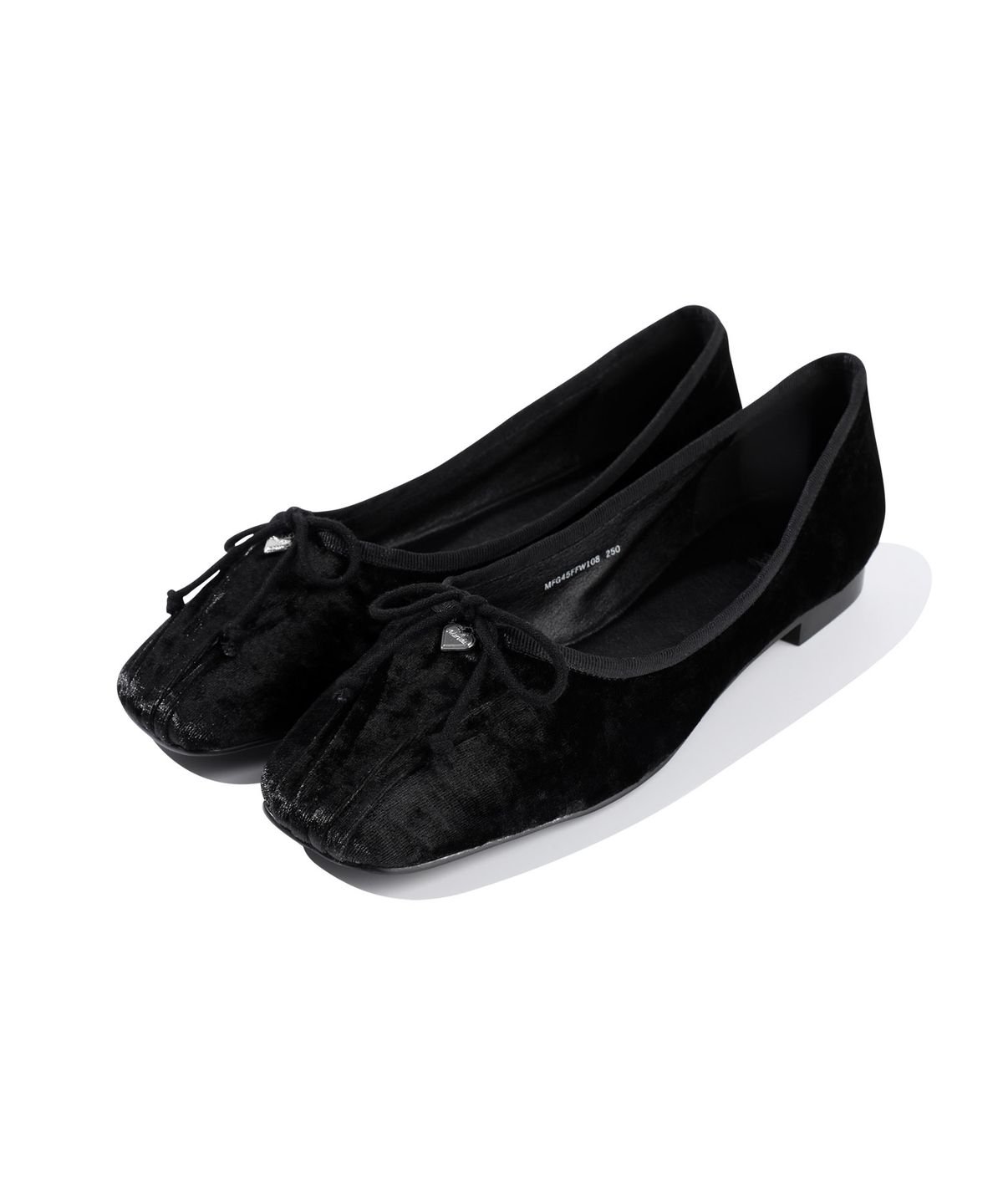 마리떼 프랑소와 저버(MARITHÉ + FRANҪOIS GIRBAUD) W BALLET RIBBON VELVET FLAT SHOES black