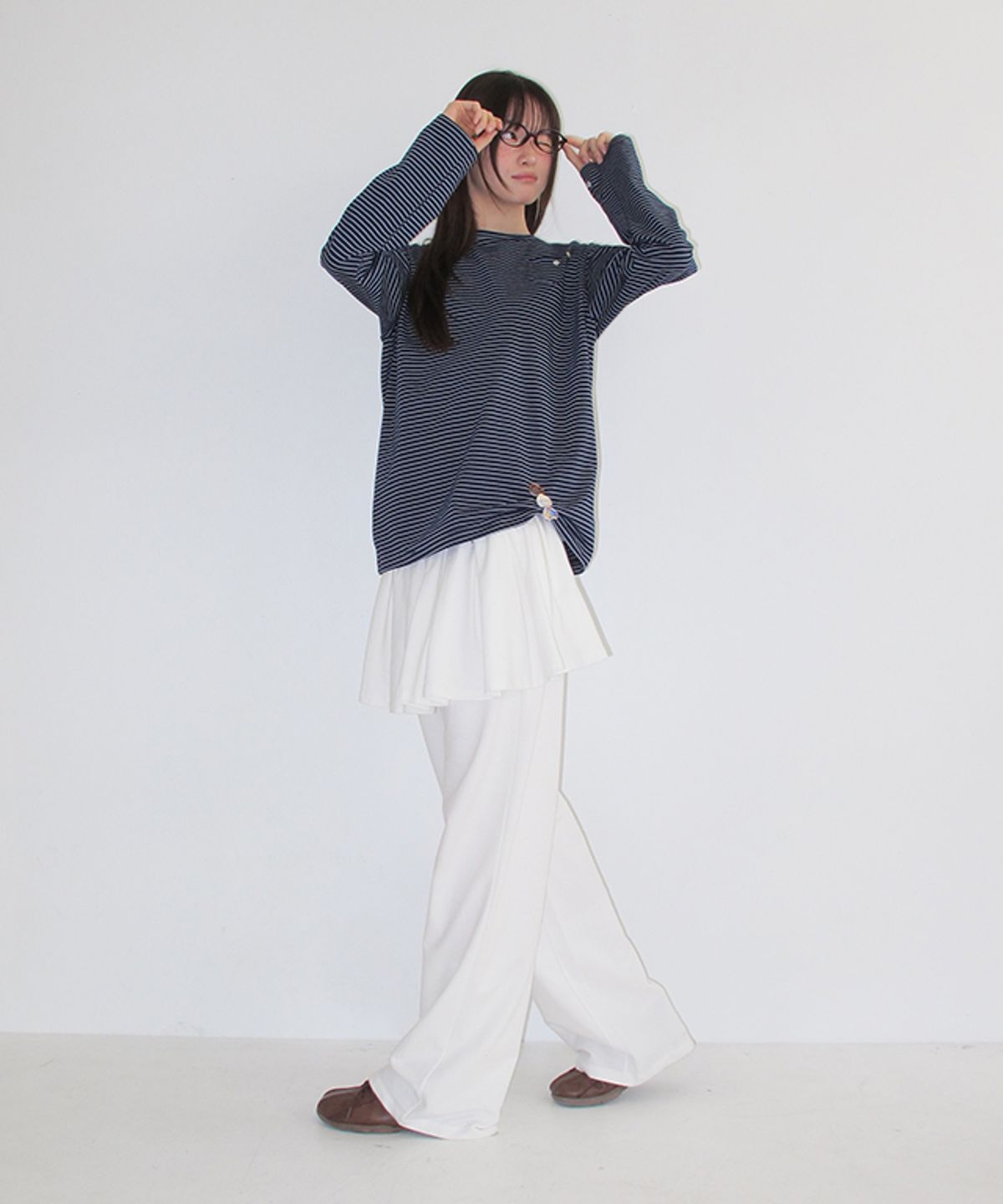 론론(RONRON) PEPLUM RUFFLE PANTSKIRT WHITE
