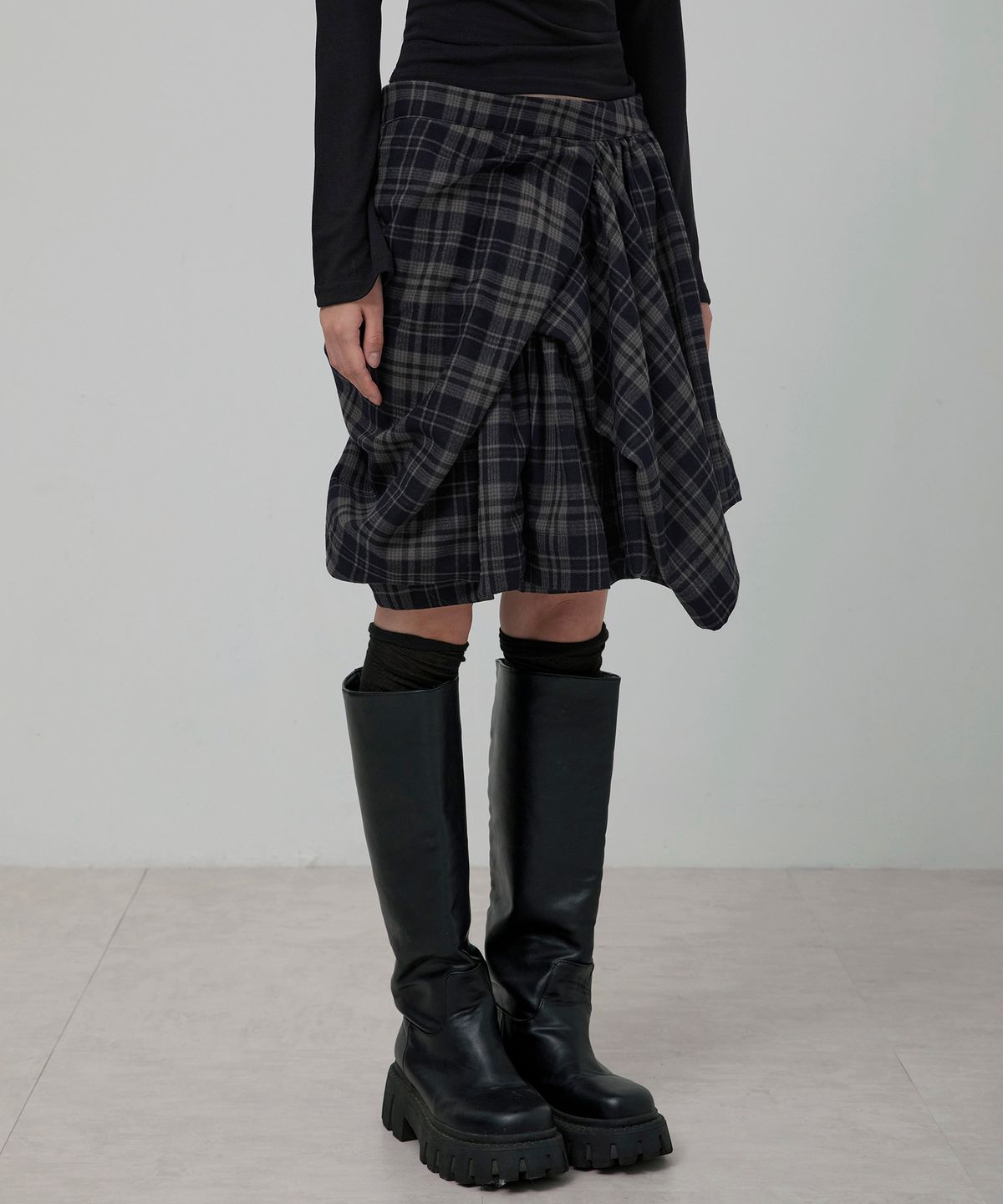 플레어업(FLAREUP) Asymmetrical Draped Layered Skirt (FL-252_Checkered)