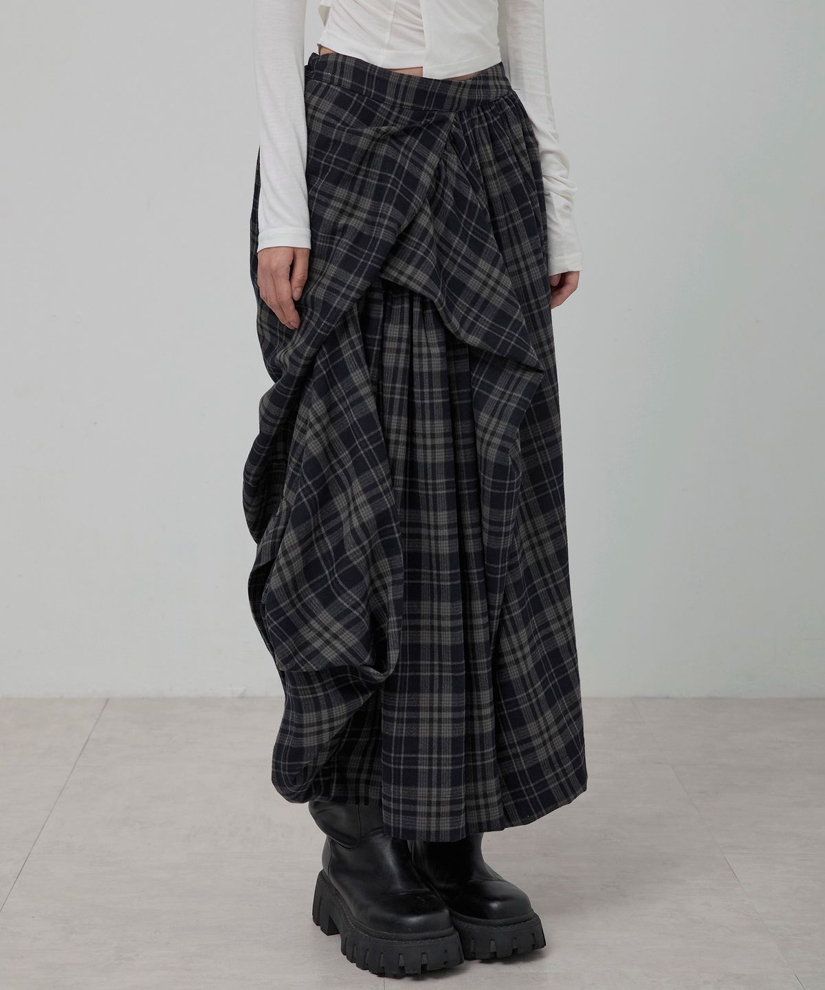 플레어업(FLAREUP) Asymmetrical Draped Layered Long Skirt (FL-256_Checked)
