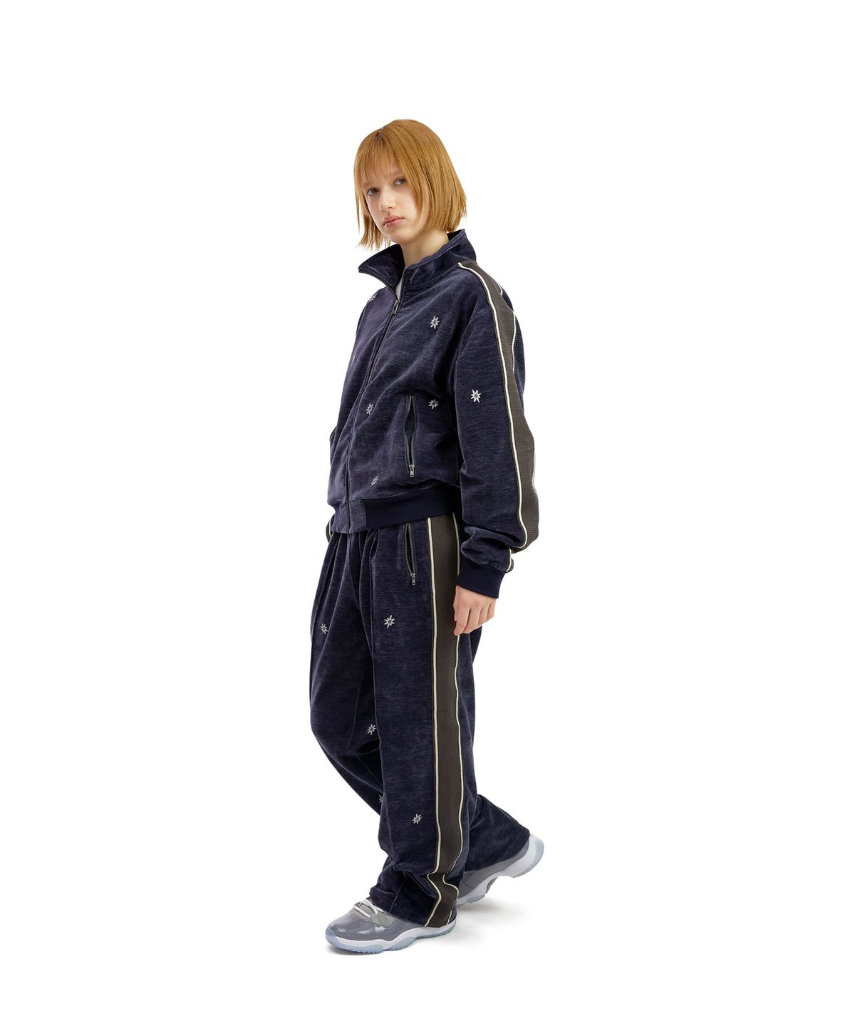 썬러브(SUNLOVE) Velour Twinkle Track Pants Purple