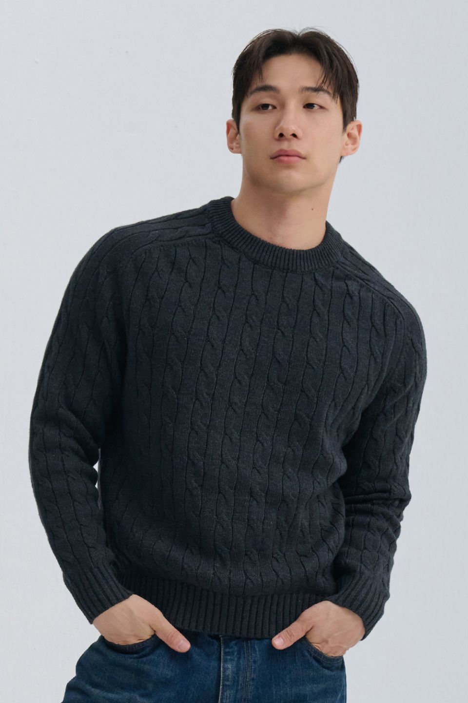 MUSINSA公式 | NINEZ ケーブルクルーネックマッスルニット (2カラー)
