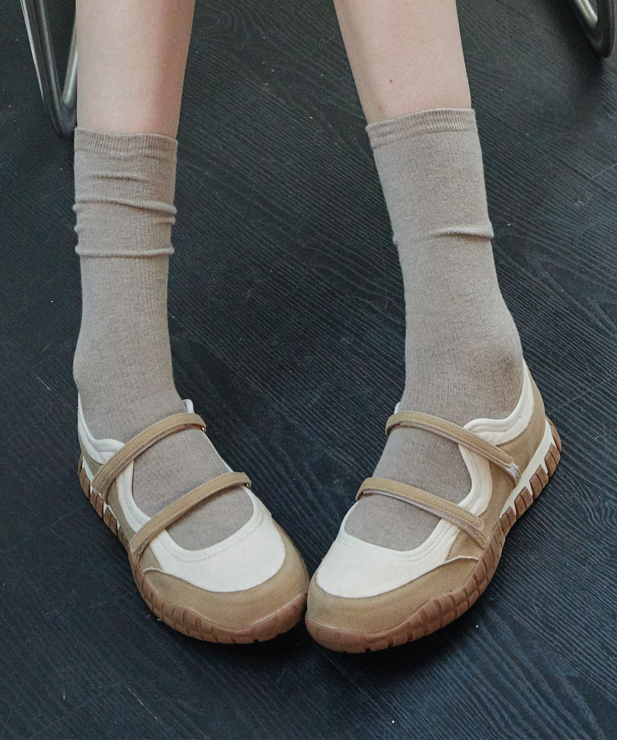 프리플라(FRI FLA) ljh7125 Double Strap Mary Jane Sneakers - 2 Colors