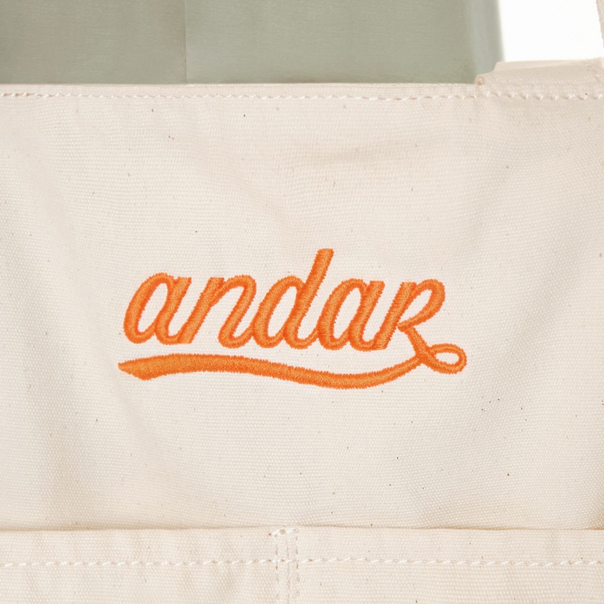 안다르(ANDAR) 투포켓 로고 캔버스백