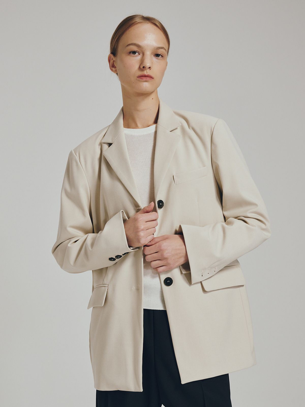 누브(NOUVE) 울 테일러 자켓 - 베이지 / Wool Tailor Jacket -Beige