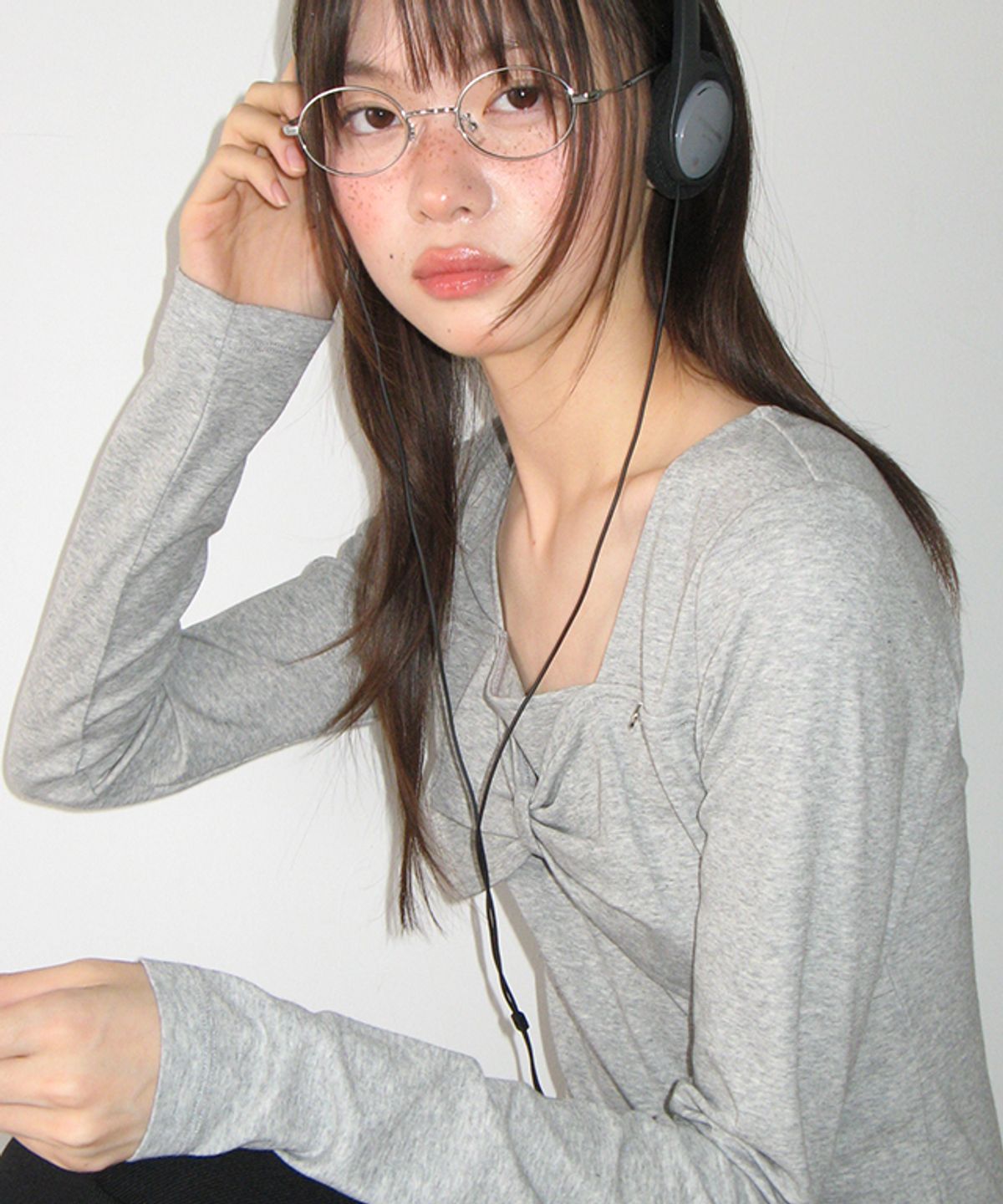 론론(RONRON) RIBBON KNOT SQUARE NECK LONG SLEEVE GREY