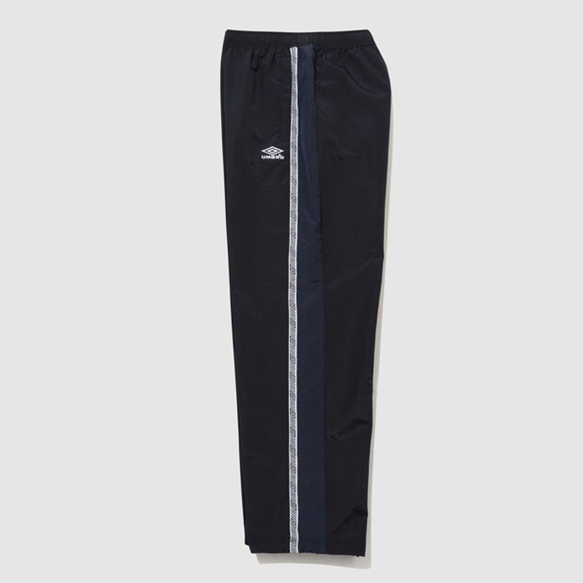 엄브로(UMBRO) HBL OG 헤리티지 와이드 & 조거 2WAY 팬츠 블랙(UQ321CPT93)