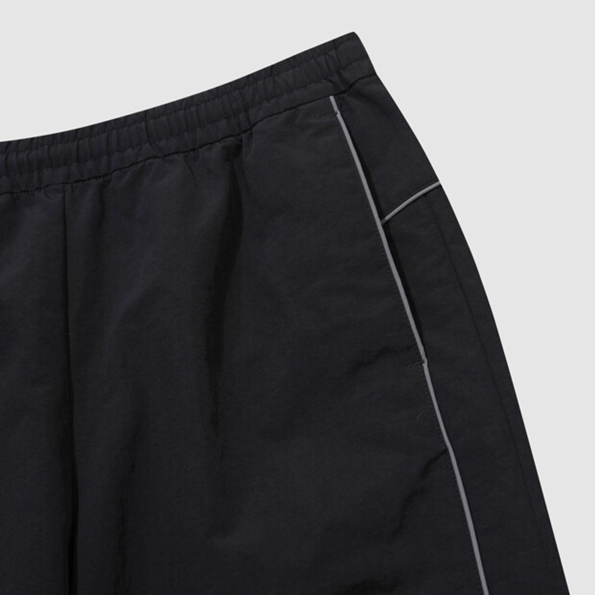 엄브로(UMBRO) HBL 엔지니어드 크루 우븐 조거 팬츠 블랙(UQ323CPT97)