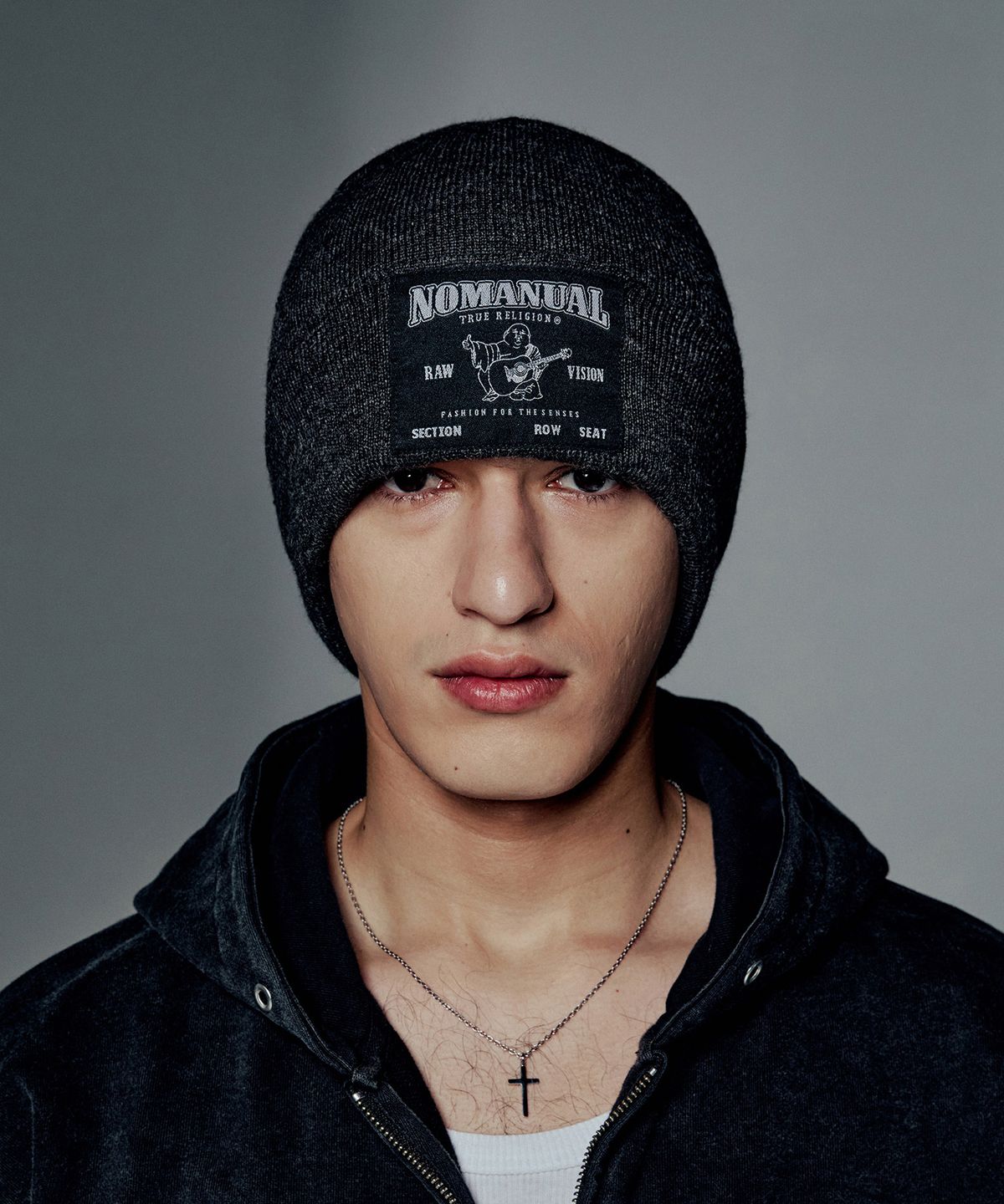 노매뉴얼(NOMANUAL) NO RELIGION LOGO PATCH BEANIE - D.GREY