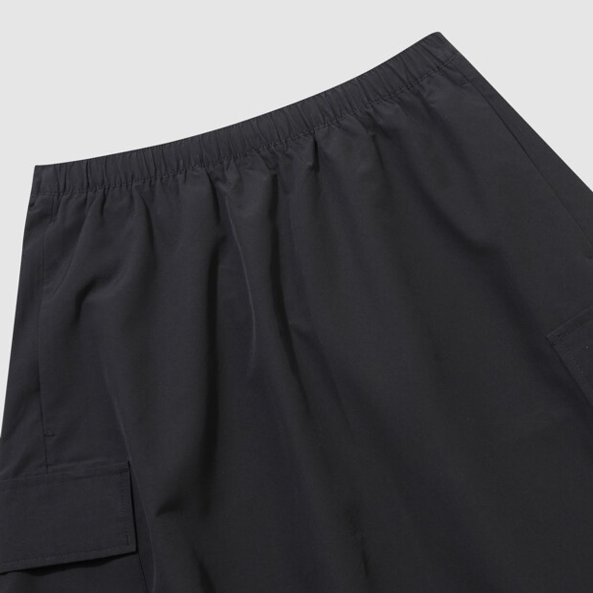 엄브로(UMBRO) HBL 로얄 컬리지 우먼스 플레어 스커트 블랙(UQ322CSK92)
