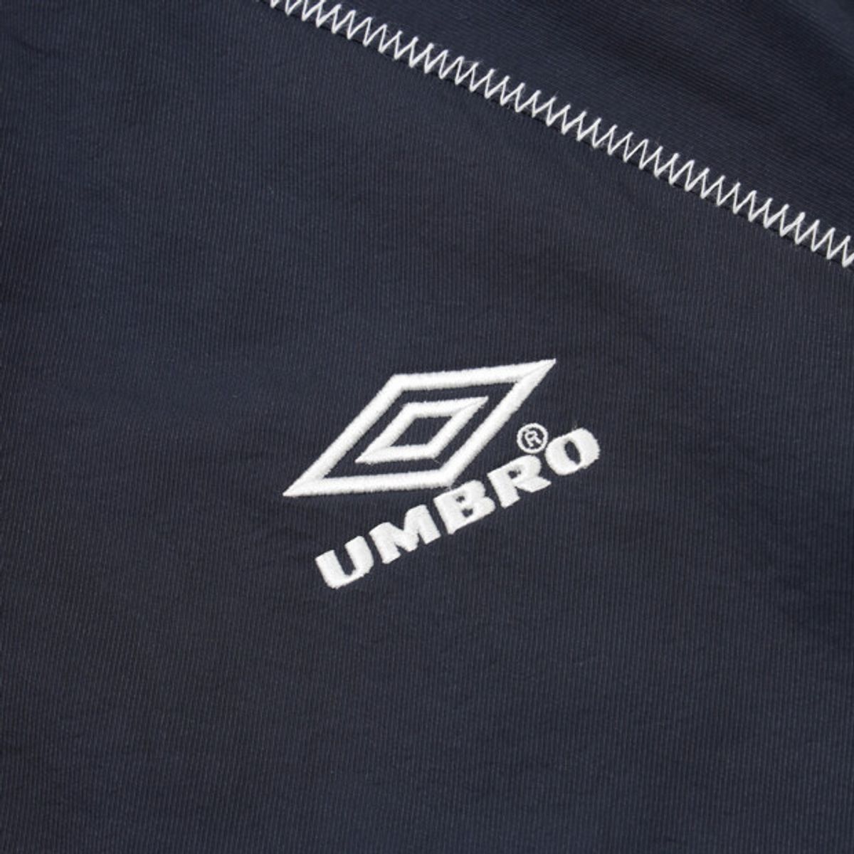 엄브로(UMBRO) HBL 로얄 컬리지 솔리드 피스테 네이비(UQ321CWT98)