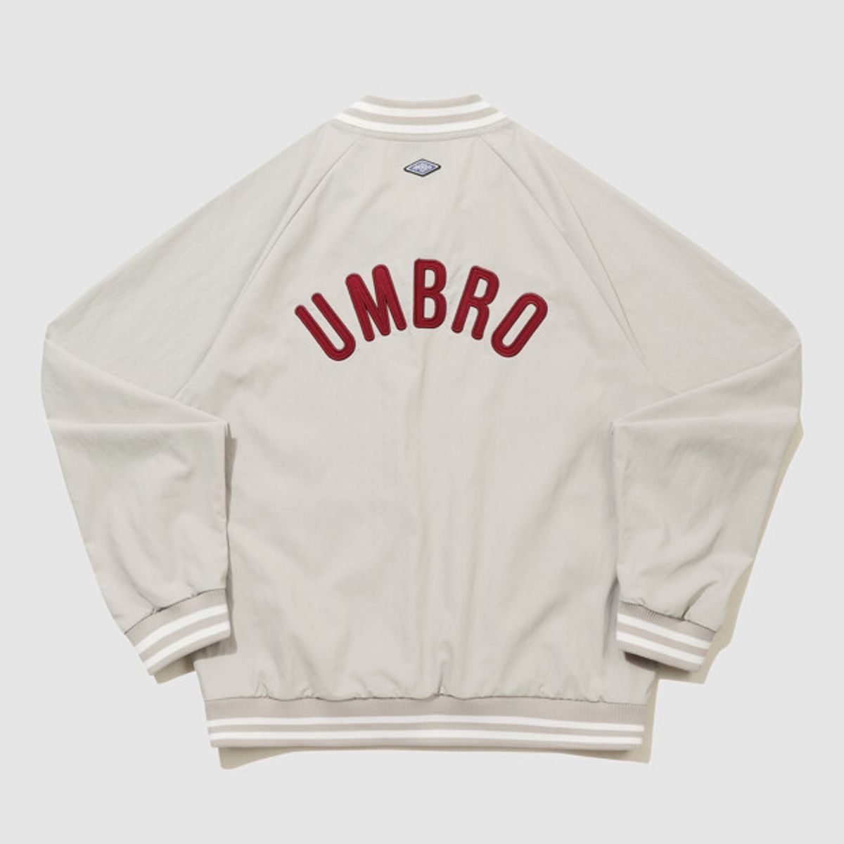 엄브로(UMBRO) HBL 로얄 컬리지 솔리드 피스테 베이지(UQ321CWT98)