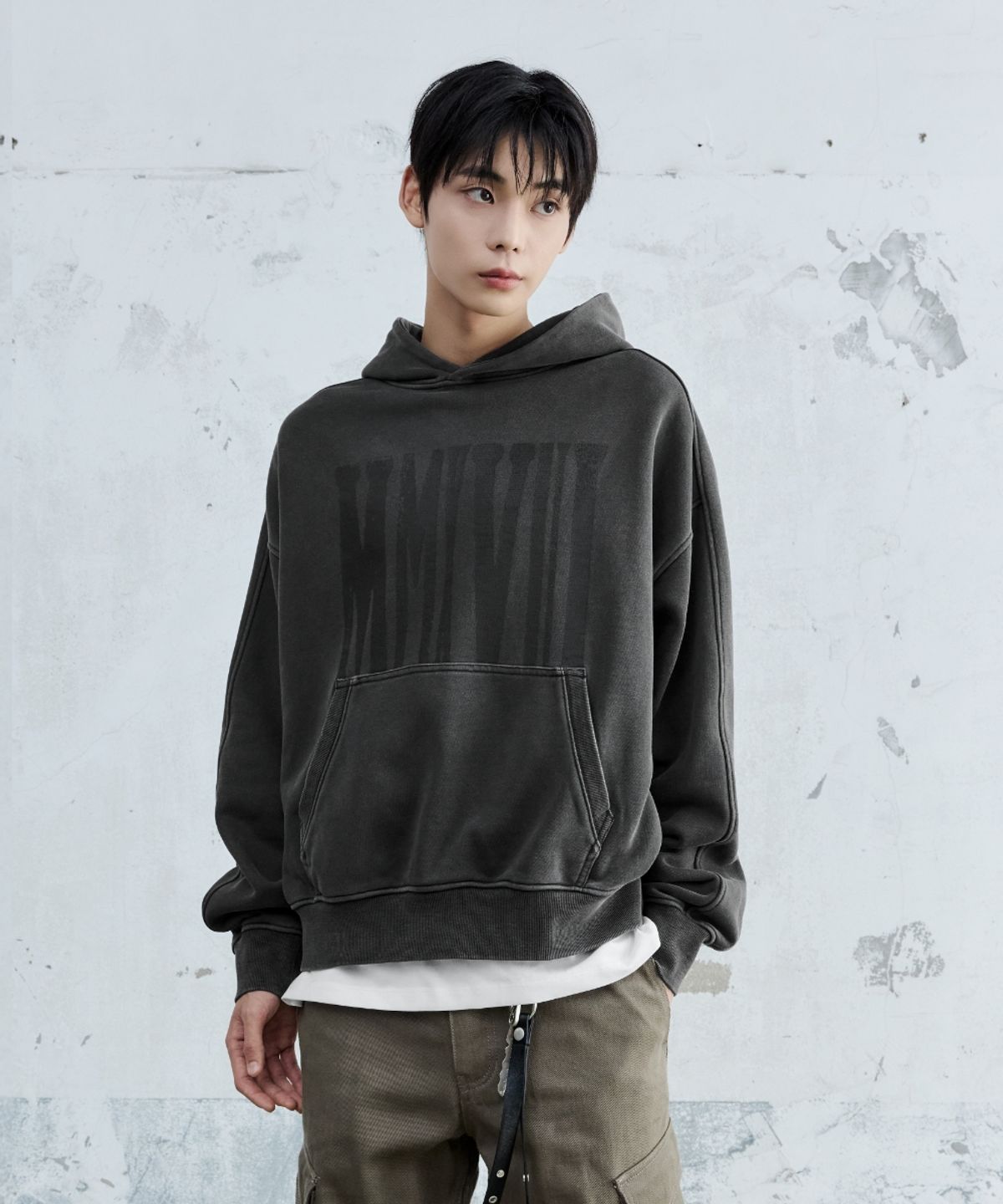 메종미네드(MAISON MINED) MMXVIII VINTAGE HOODIE BLACK