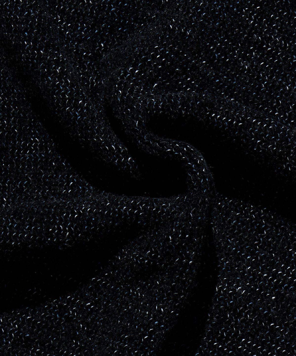 크리틱(CRITIC) Contrast Knit Sweater Black