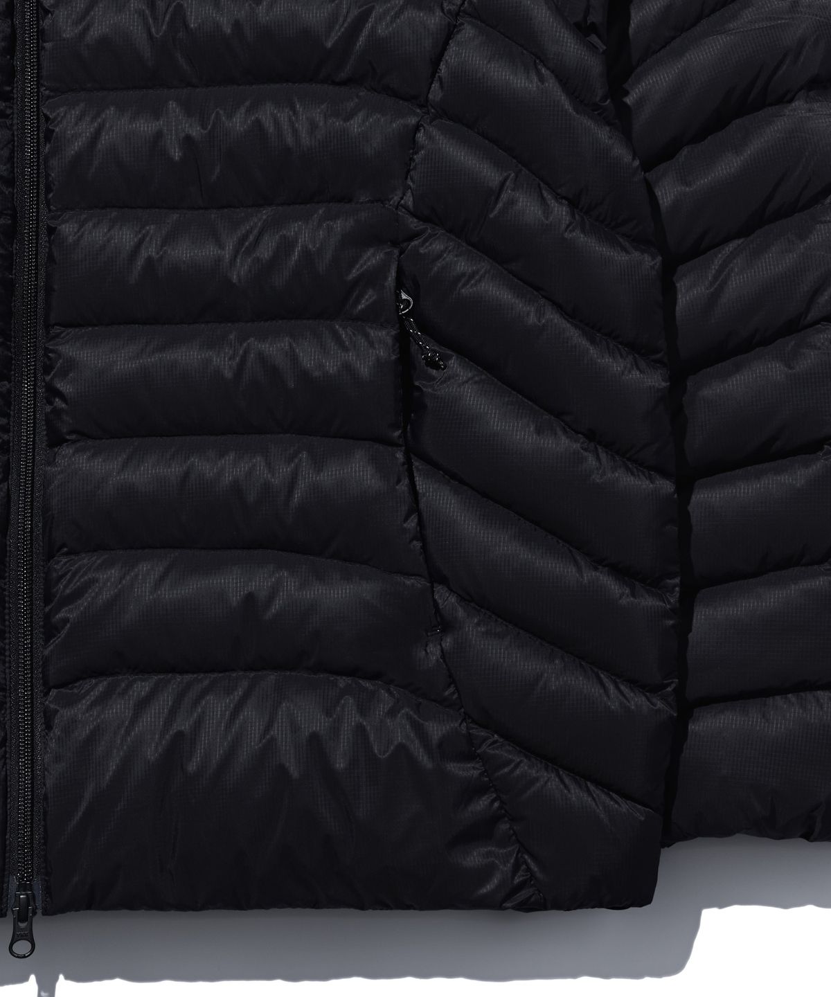 크리틱(CRITIC) Wormhole Bubble Light Down Jacket Black