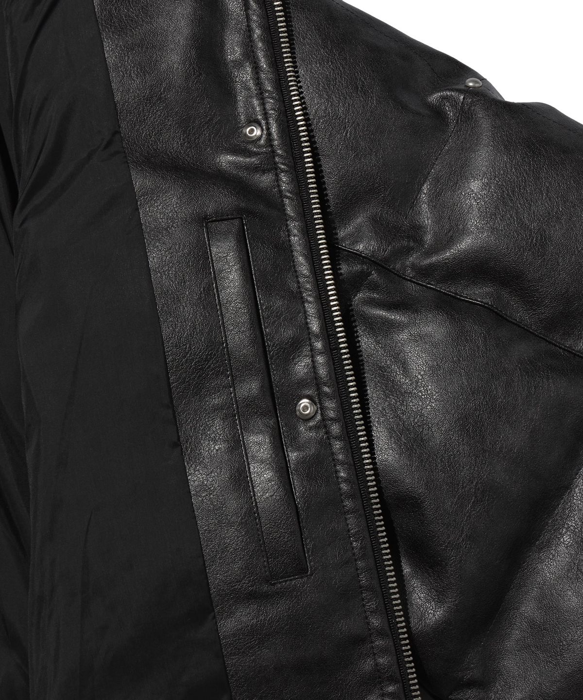 크리틱(CRITIC) Leather Studded Padded Jacket Black