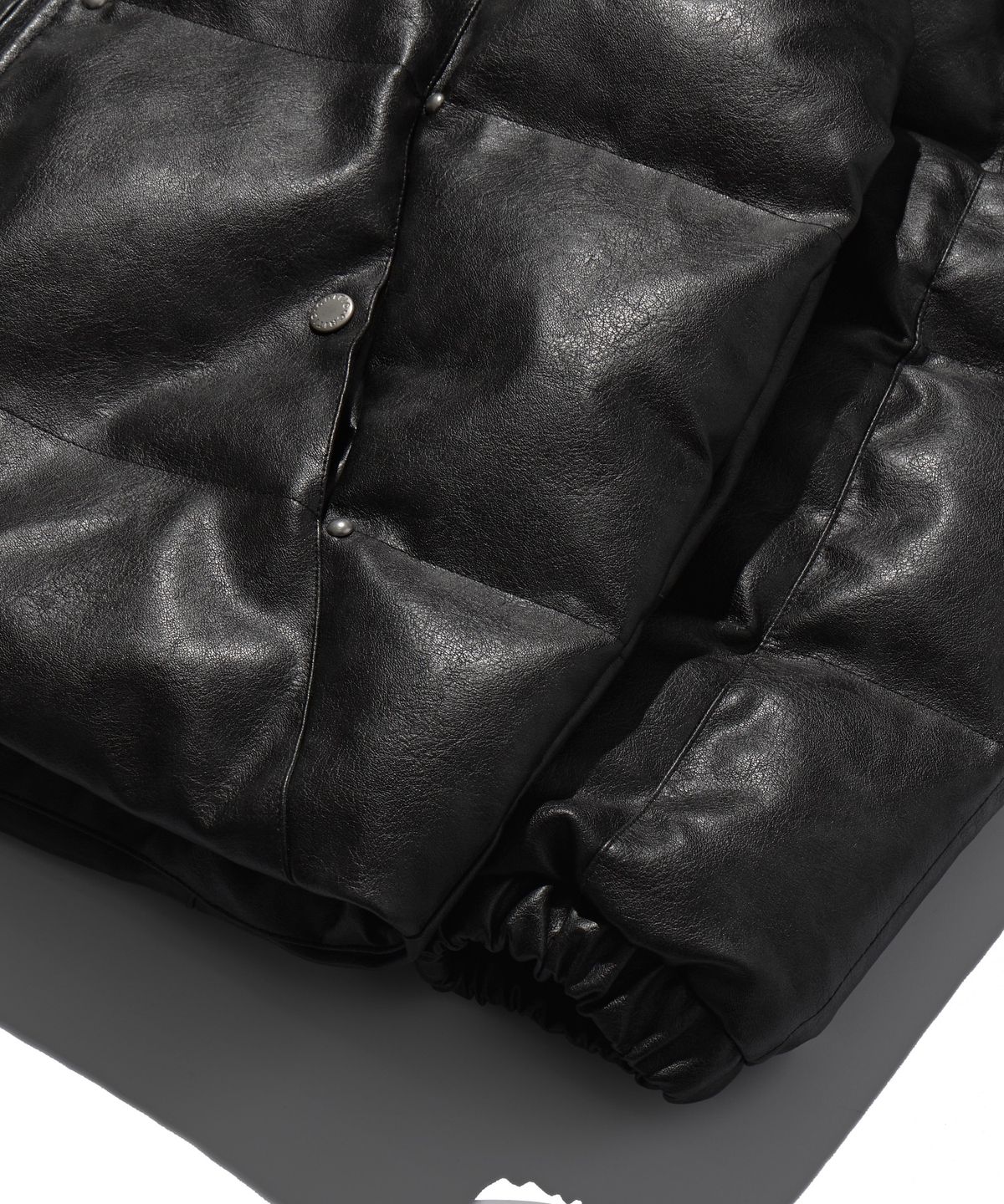크리틱(CRITIC) Leather Studded Padded Jacket Black