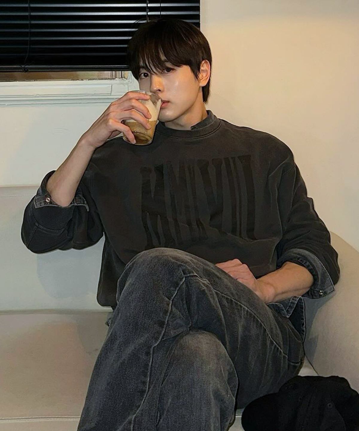 메종미네드(MAISON MINED) [2COLOR] MMXVIII VINTAGE SWEATSHIRT