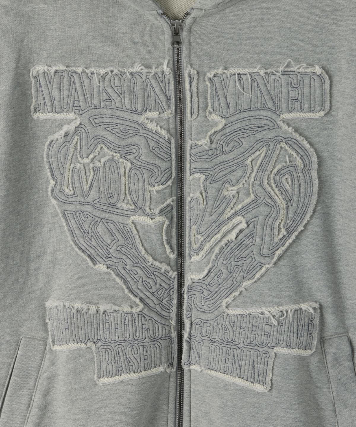 메종미네드(MAISON MINED) DOODLE HEART APPLIQUE HOOD ZIP UP MELANGE GRAY