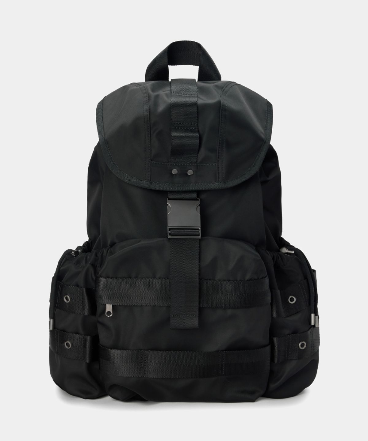 메종미네드(MAISON MINED) EYELET THREE-POCKET BUCKLE BACKPACK BLACK