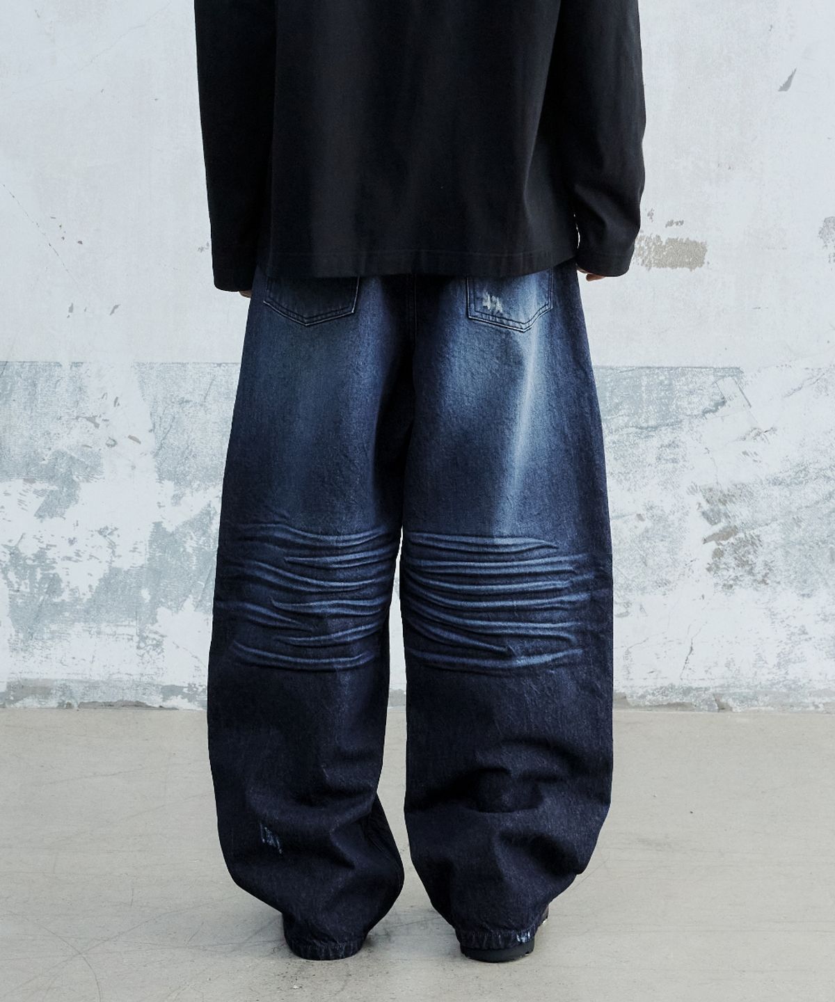메종미네드(MAISON MINED) DESTROYED WASHING DENIM PANTS MID BLUE