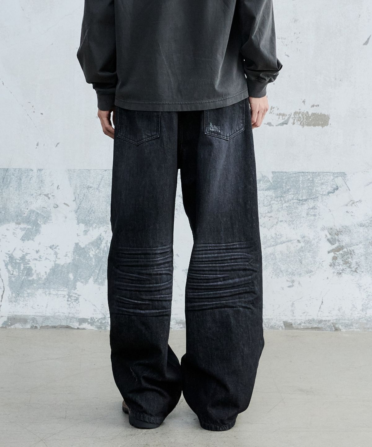 메종미네드(MAISON MINED) DESTROYED WASHING DENIM PANTS BLACK