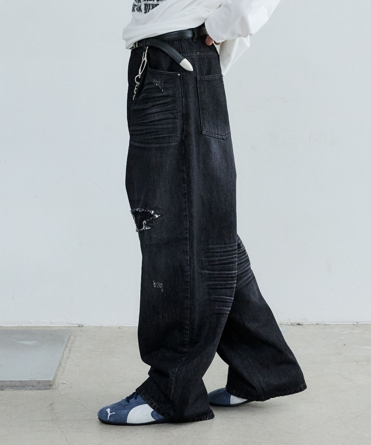 메종미네드(MAISON MINED) DESTROYED WASHING DENIM PANTS BLACK