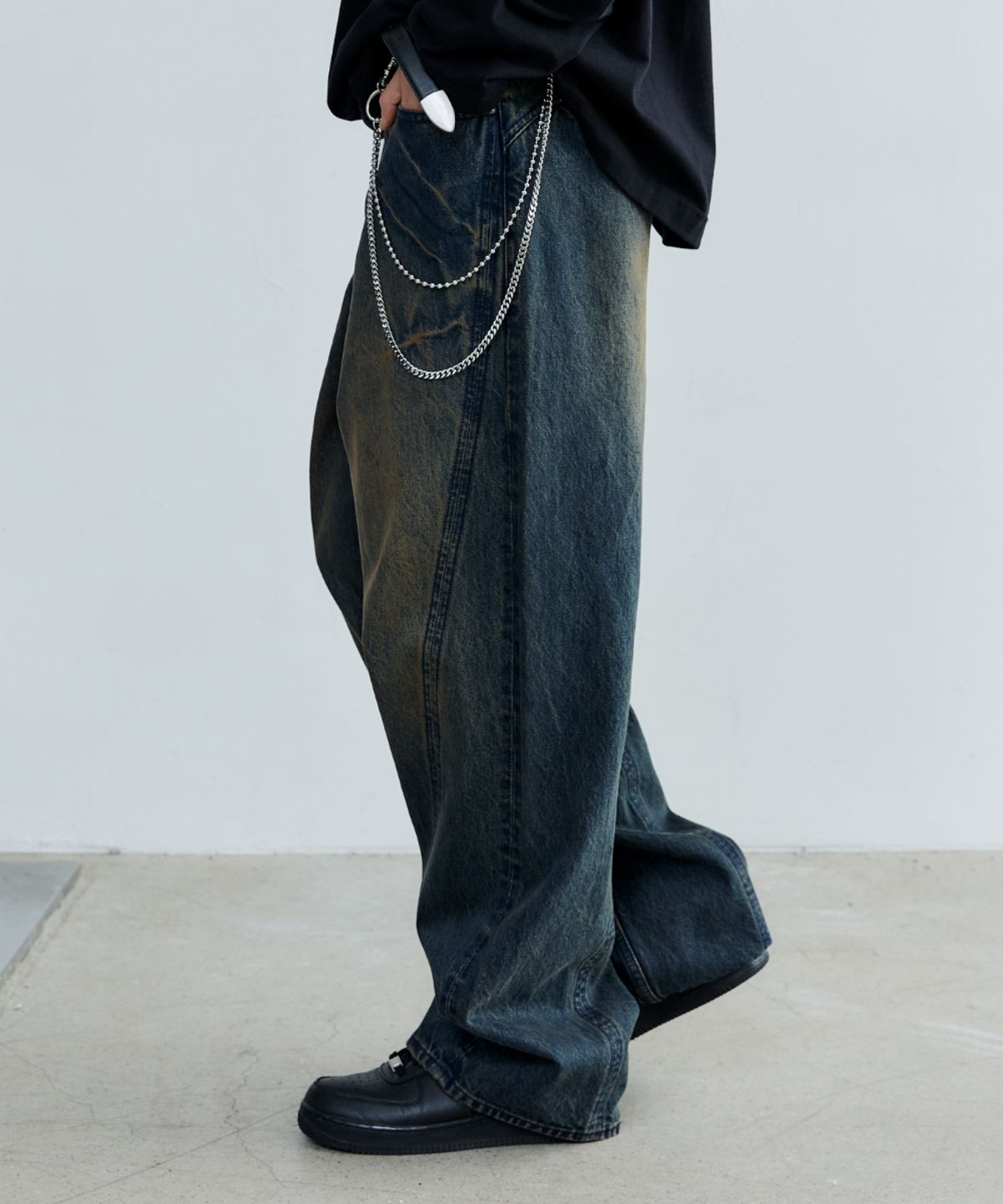 메종미네드(MAISON MINED) FRONT LINE WASHED DENIM PANTS BROWN