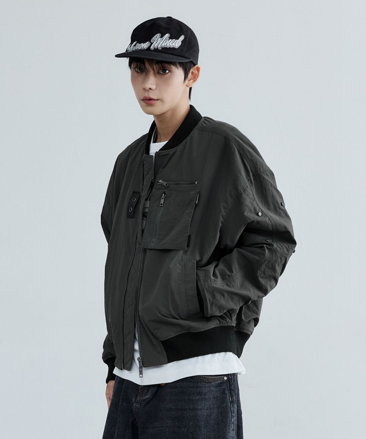 메종미네드(MAISON MINED) DETACHABLE POCKET MA-1 CHARCOAL