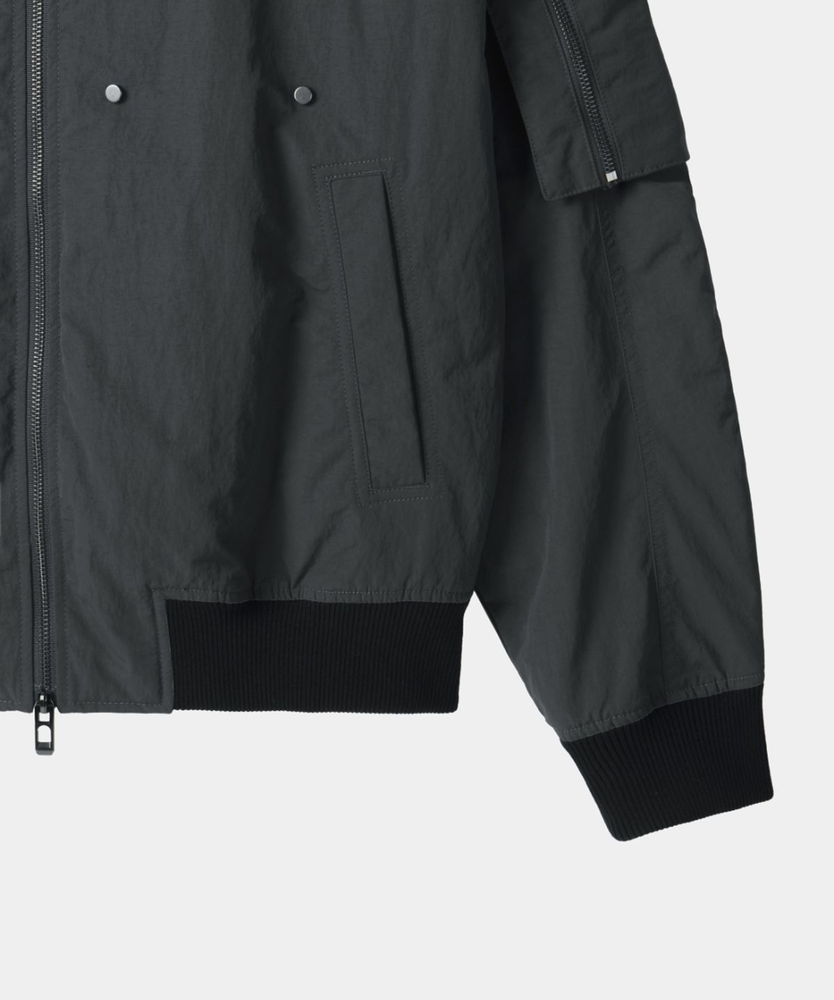 메종미네드(MAISON MINED) DETACHABLE POCKET MA-1 CHARCOAL