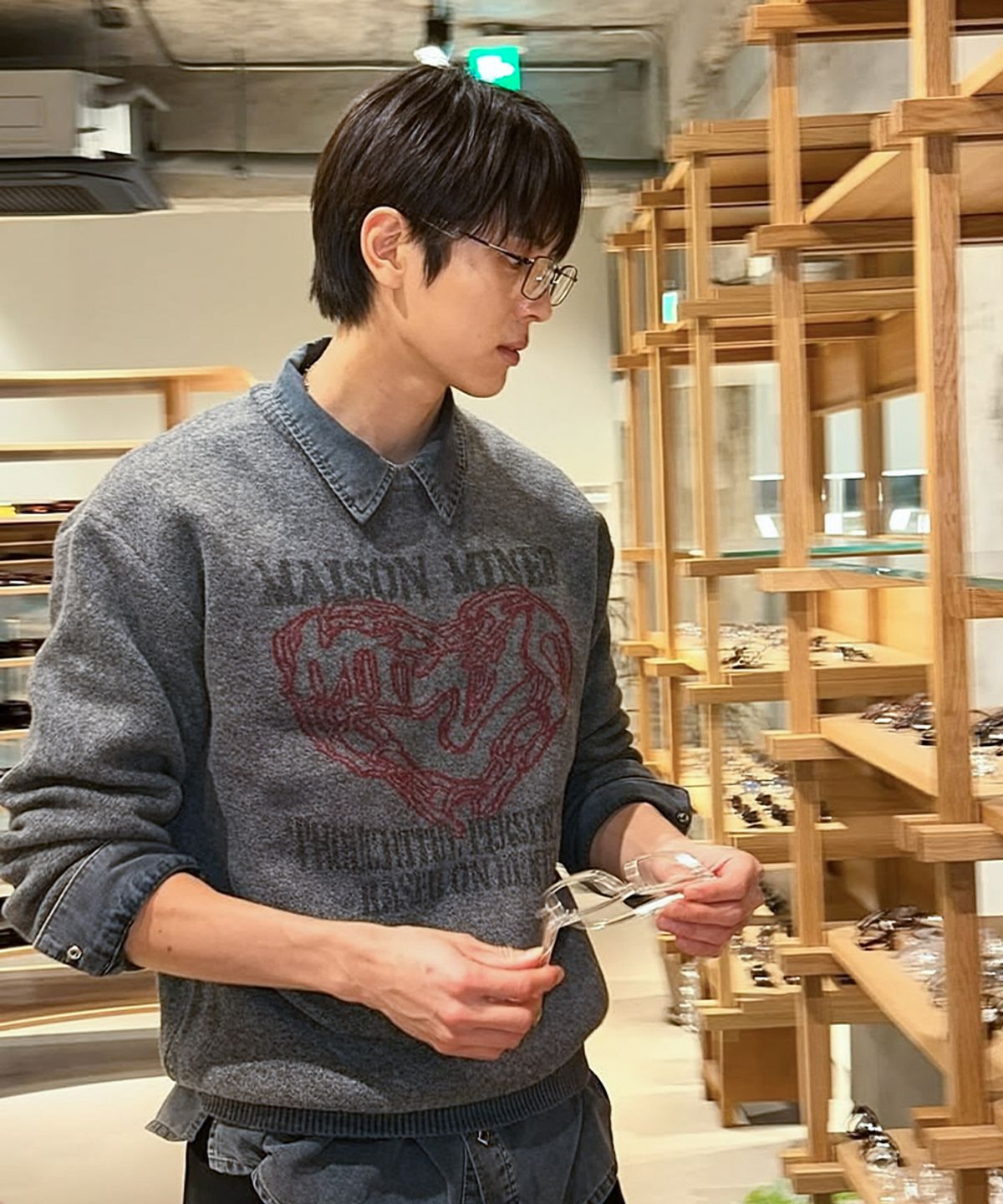 메종미네드(MAISON MINED) DOODLE HEART KNIT CHARCOAL