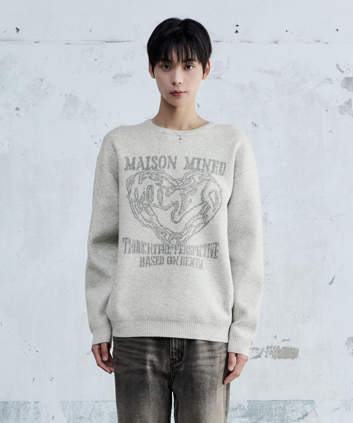 메종미네드(MAISON MINED) DOODLE HEART KNIT MELANGE GRAY