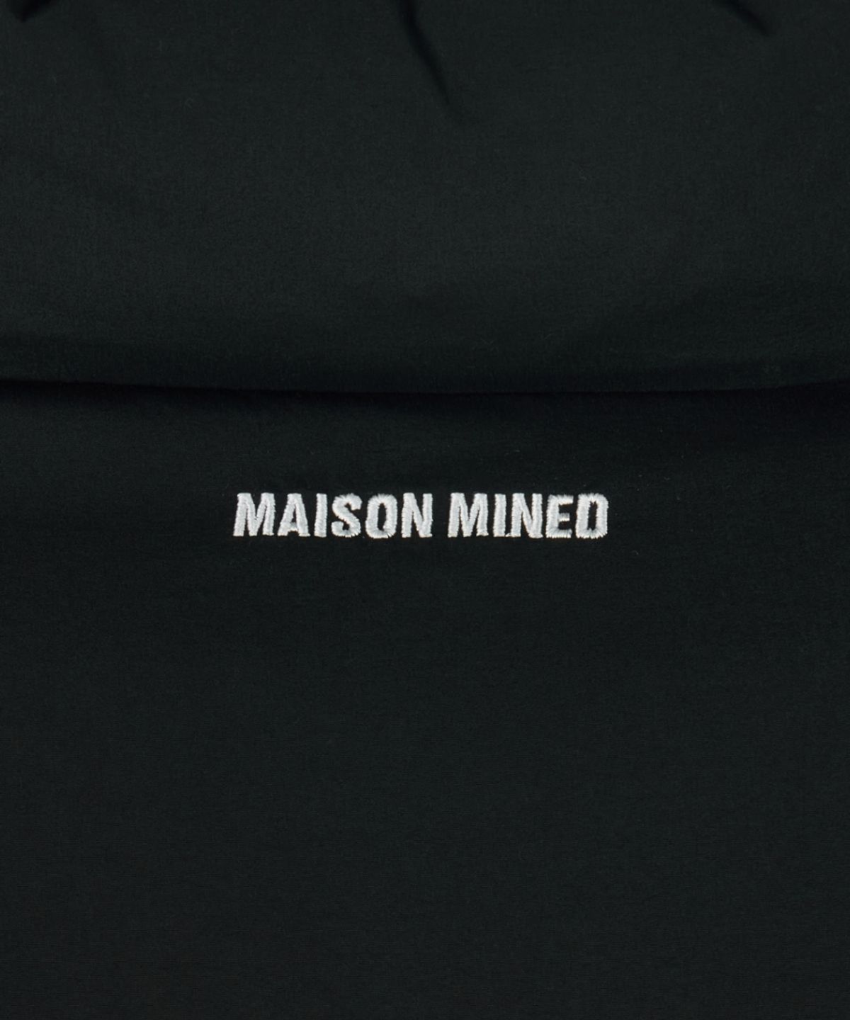 메종미네드(MAISON MINED) BASIC SHORT PUFFER DOWN JACKET BLACK
