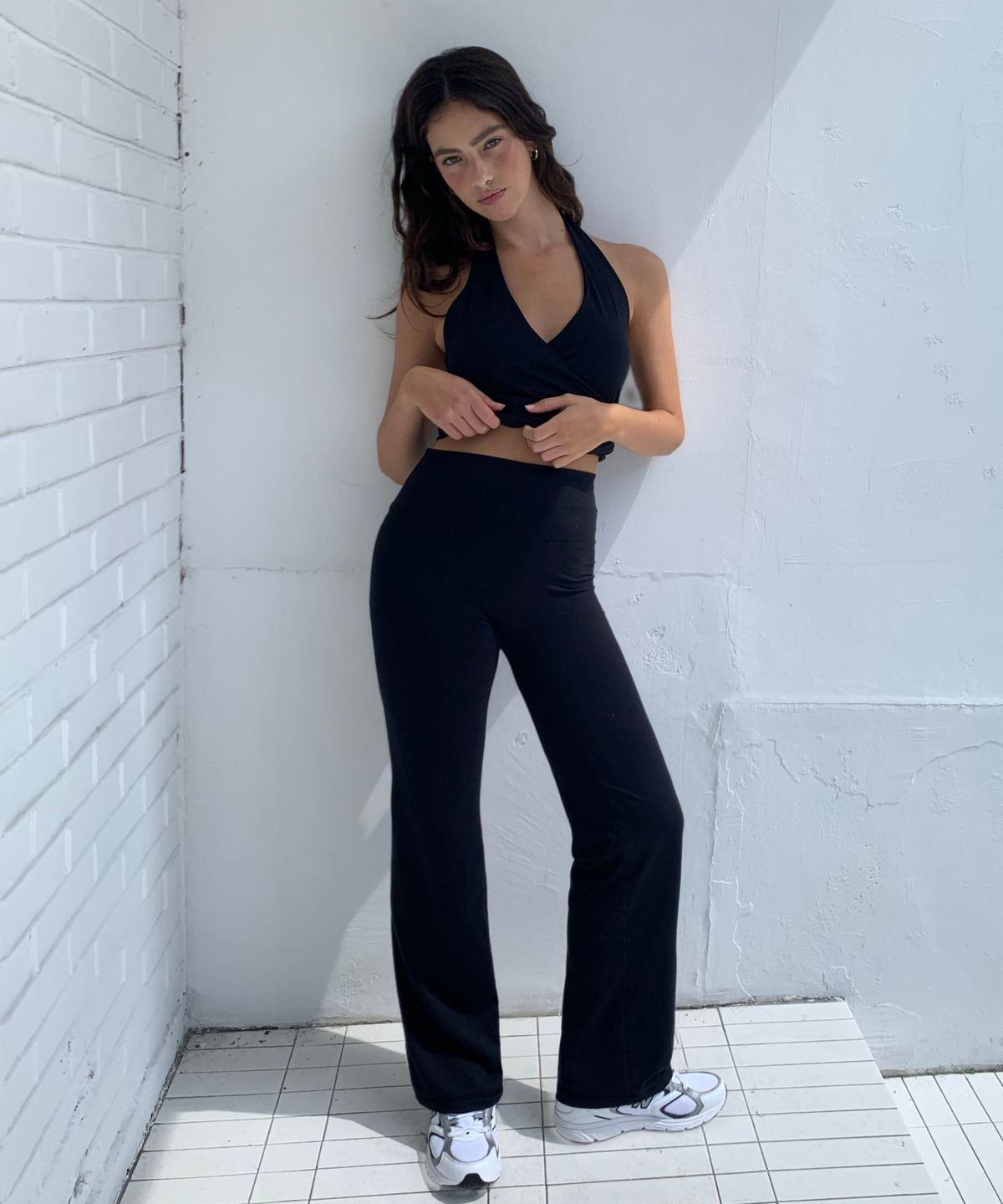 인지액티브(INJIACTIVE) Butter Flare Pants 블랙