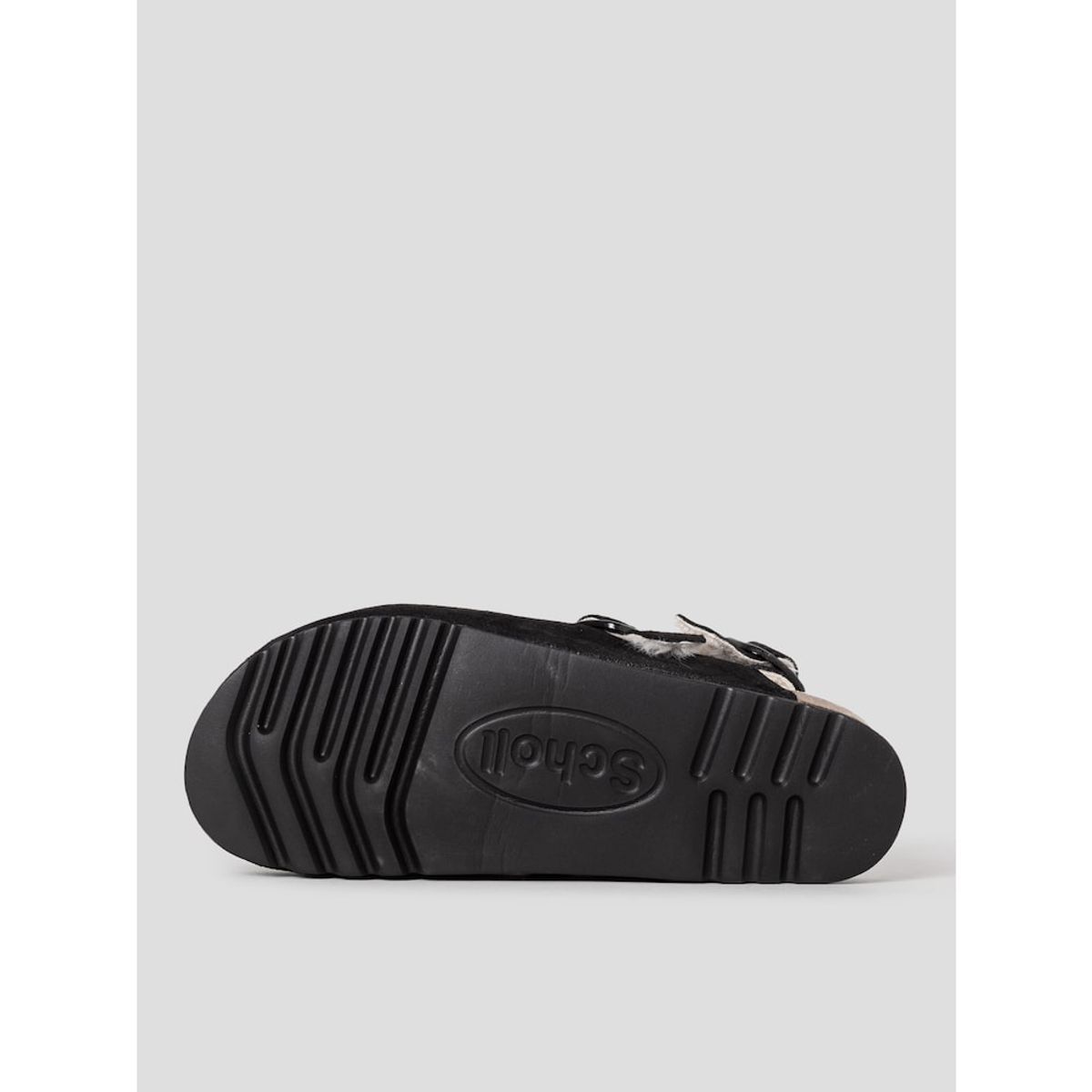 숄(SCHOLL) (WOMEN) 스웨이드 퍼 크로그 샌들  블랙 (HH59K2C765)