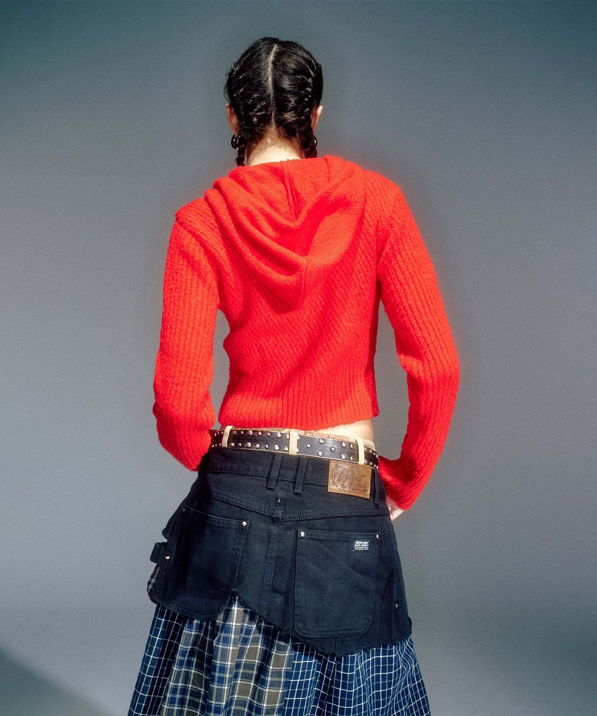 베이컨트 아카이브(VACANT ARCHIVE) WOMEN MORO KNITTED HOODIE ZIP-UP RED