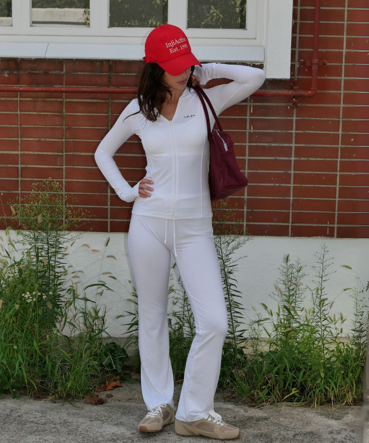 인지액티브(INJIACTIVE) Butter Drawstring Pants 화이트