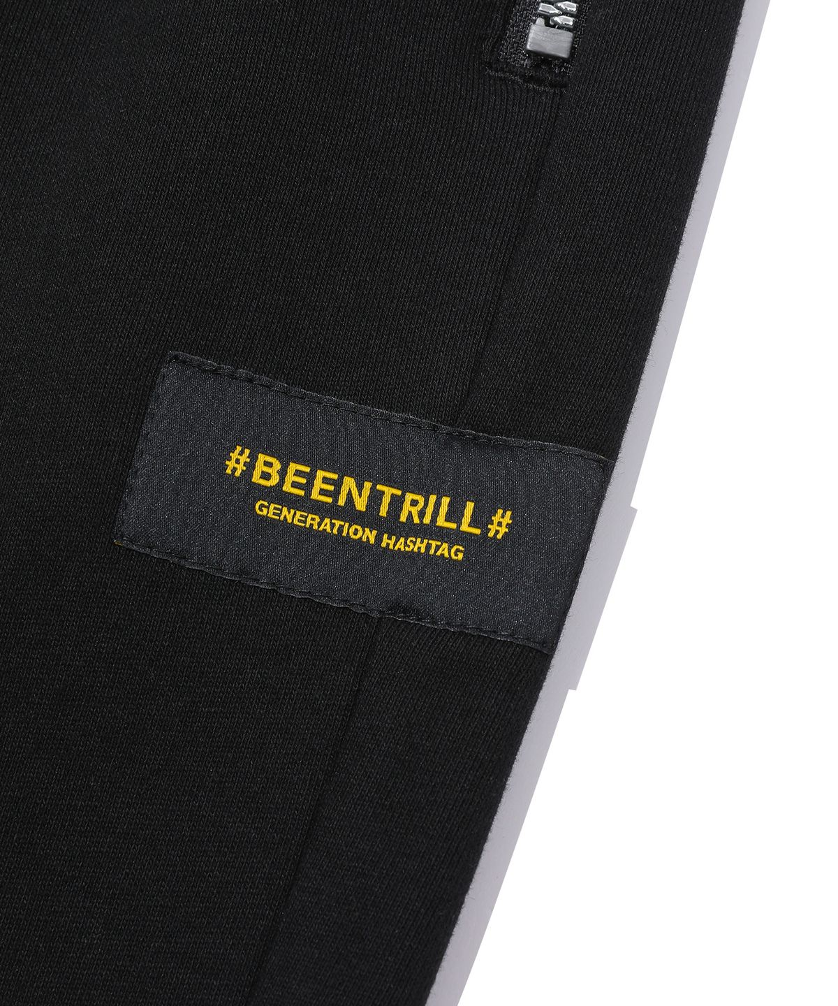 빈트릴(BEENTRILL) 에센셜 원턱 스웻 팬츠(블랙)