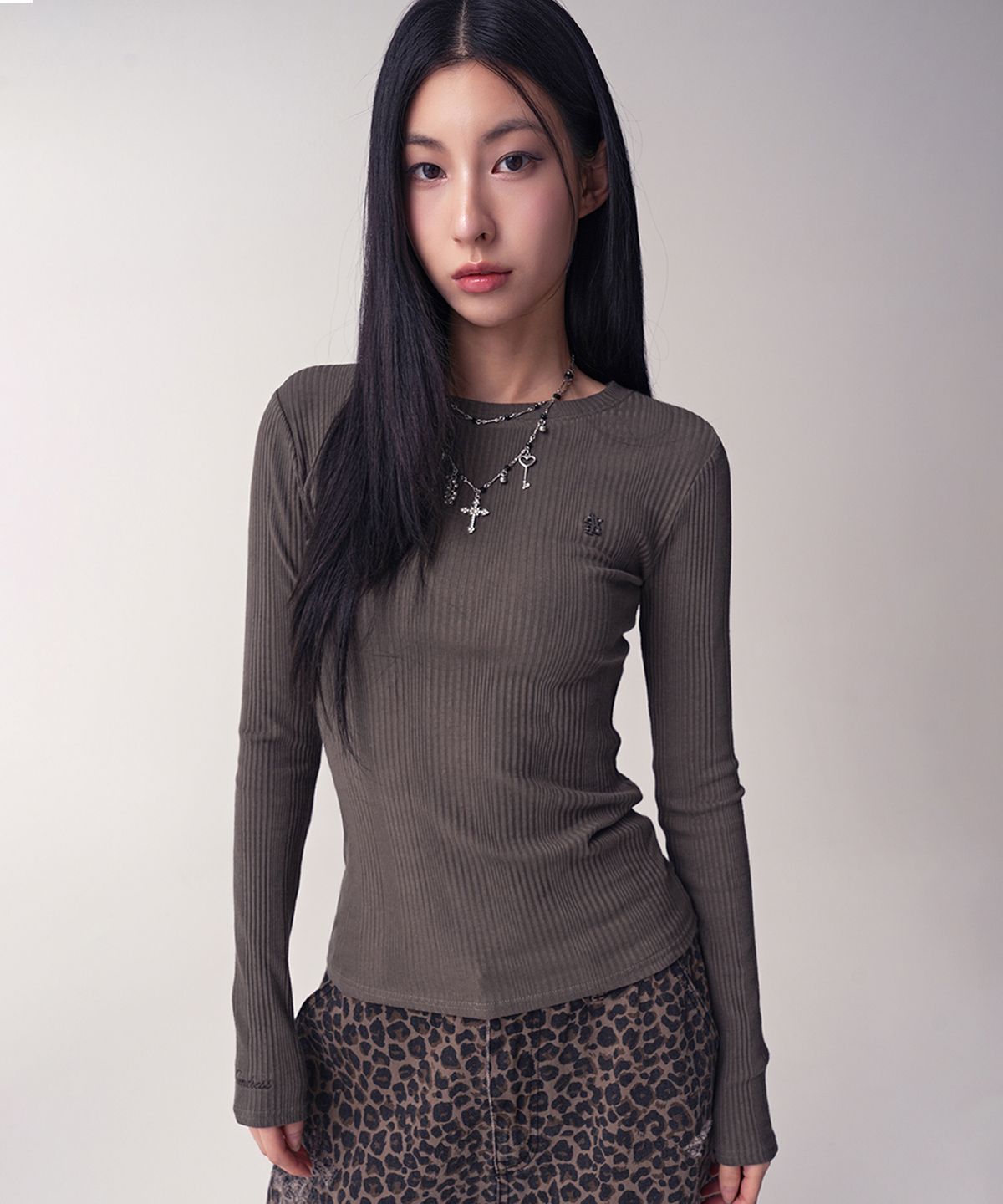 어반드레스(AVANDRESS) Bono Golji Simple Tee_5Colors