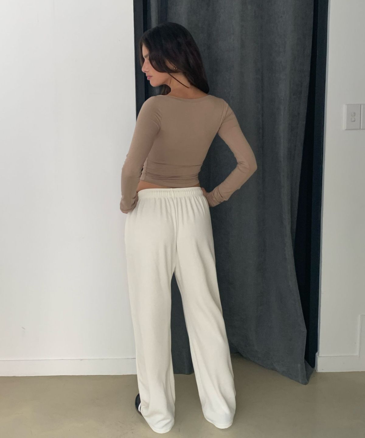 인지액티브(INJIACTIVE) Ribbed Sweatpants 아이보리